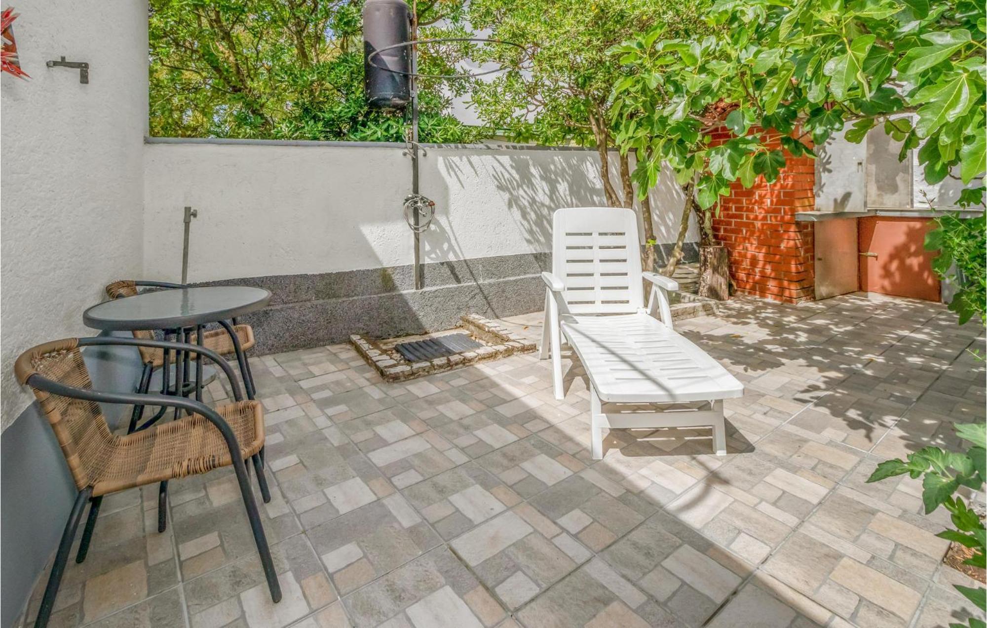 Nice Apartment In Jadranovo With Wifi Exterior foto